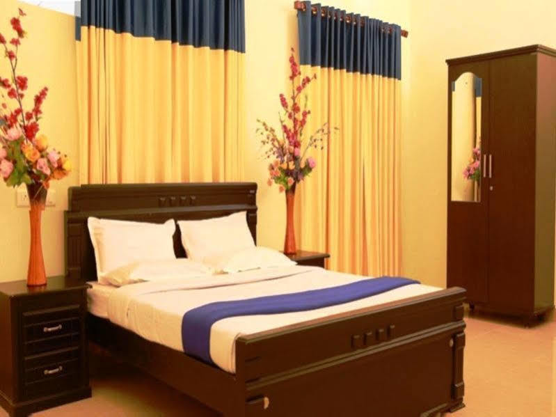 Dreamnest Residency Apartment Kalpetta Exterior photo